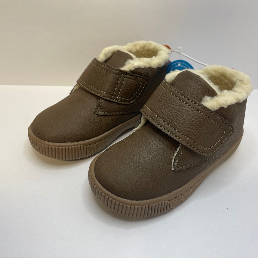 New Adorable Carter's Toddler Baby Boys Chatham Fur Lined Shoes Boots Size 4